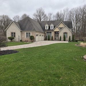 2810 Red Fawn Ct, South Bend, IN, 46614
