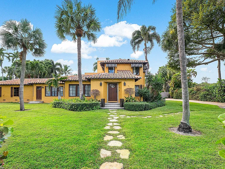 334 Palm Trl — Photo 6