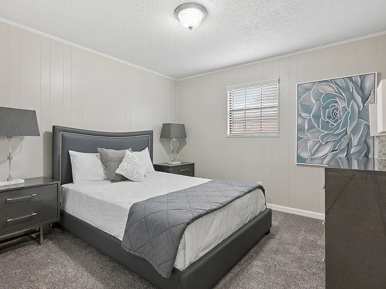Springbrook Apartments — Photo 29
