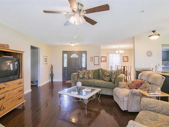 2nd image of 4600 Pebble Creek Dr