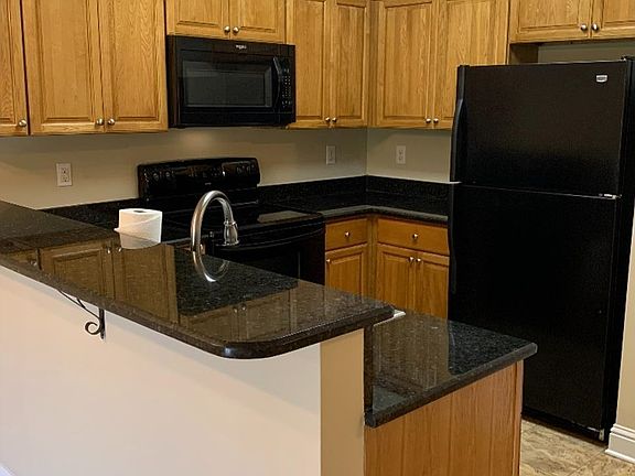 2nd image of 20637 Blueberry Ln Unit 8