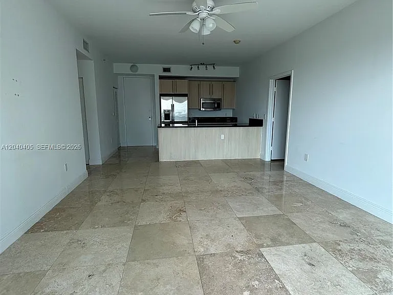 79 SW 12th St #2703 — Photo 6