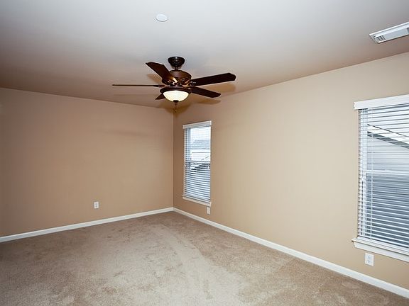 2nd image of 3161 Locust Holw