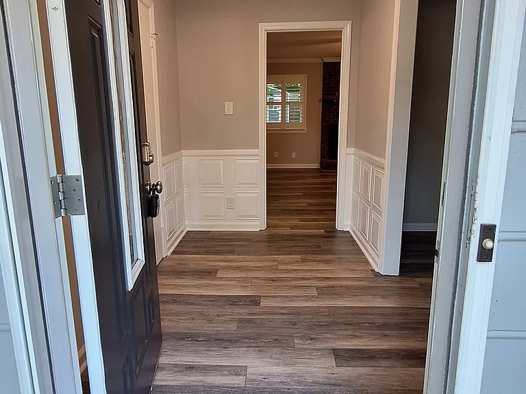 1809 Grady Dr — Photo 9