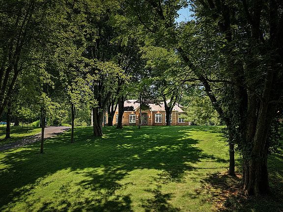 5th image of 9521 Brians Way
