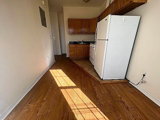2nd image of 114-30 Farmers Blvd #2G