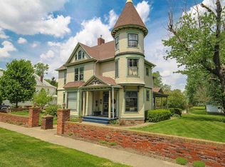 315 W Washington St, Maroa, IL 61756