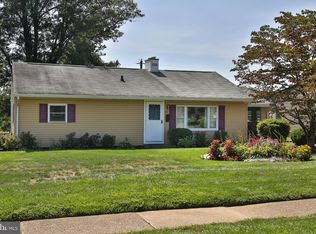 176 Trenton Rd, Fairless Hills, PA 19030