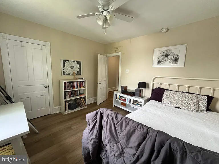 213 Ardmore Ave — Photo 15