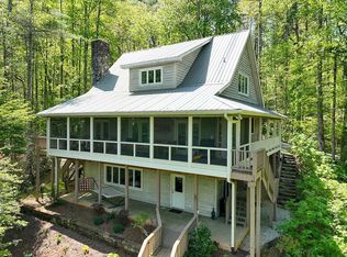 378 Mindy Mountain Rd, Tiger, GA 30576