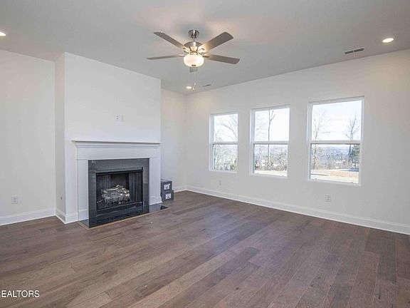 3rd image of 401 Sugar Maple Trl Lot 90