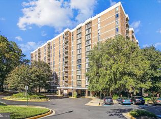 2300 Pimmit Dr APT 405, Falls Church, VA