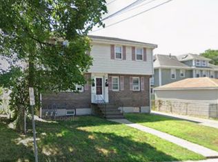 58 Summer St #2F, Waltham, MA 02452