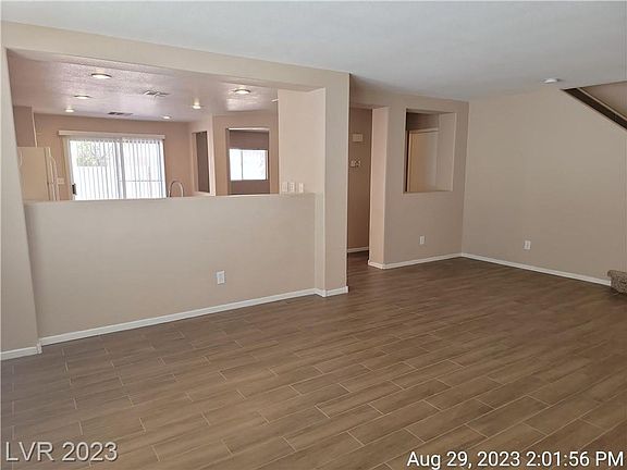 5th image of 11662 Stivali St