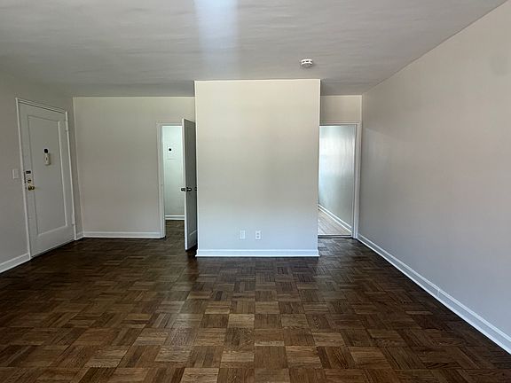 2nd image of 222 N Arlington Ave #1P