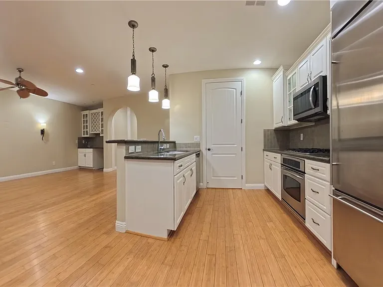 1274 Calcione Dr — Photo 17