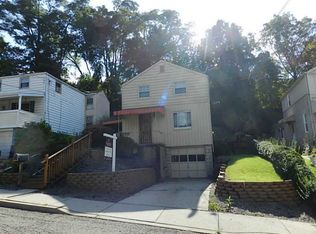 643 Ridgemont Dr, Pittsburgh, PA 15220