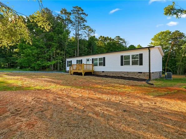 4425 Old Us Highway 421, Hamptonville, NC 27020