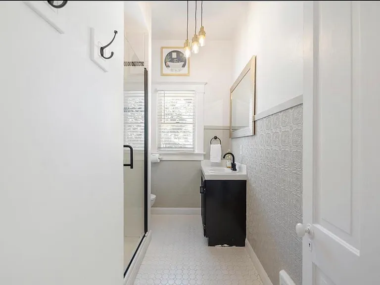 502 E Garden Ave #4 — Photo 6