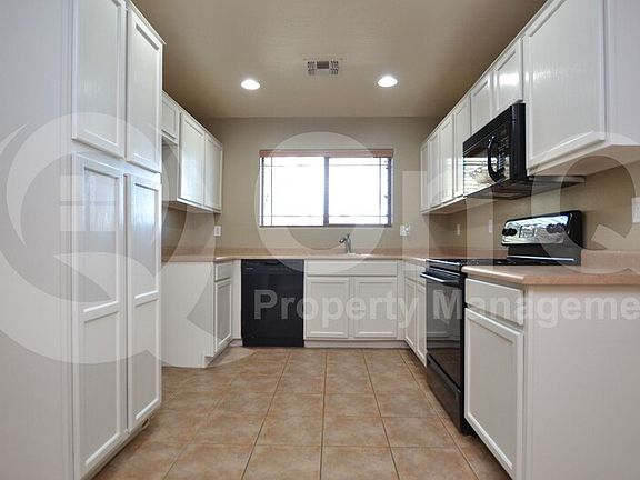 2nd image of 17 W Desert Vista Trl
