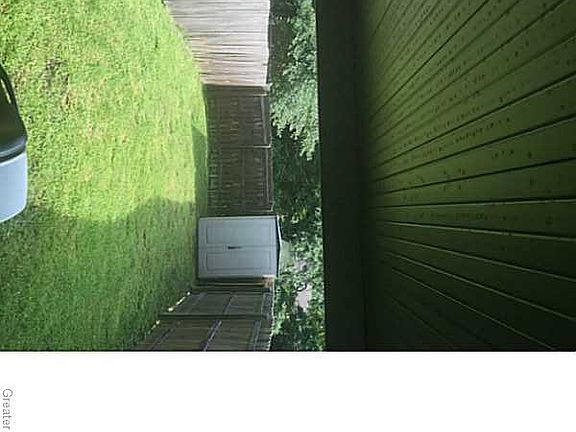 2nd image of 4400 Brown St