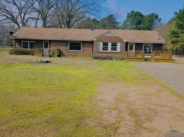 87 County Road 3119, Daingerfield, TX 75638