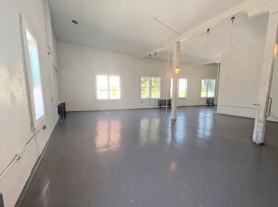 2165 Central Ave — Photo 3