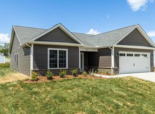169 Langley Dr, Waynesboro, VA 22980