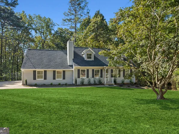 8310 Jensen Trl, Gainesville, GA 30506