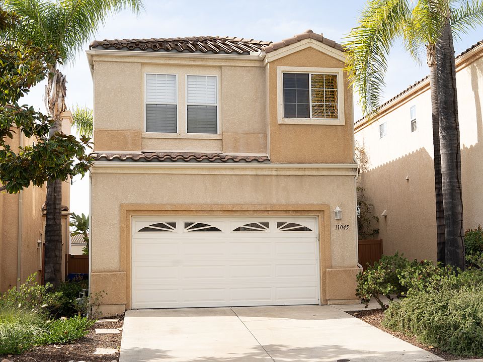 Detached house in gate community