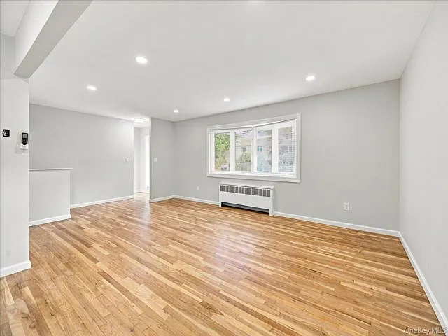 180 Boston Ave — Photo 3