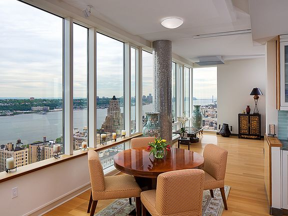 5th image of 245 W 99th St APT 31A