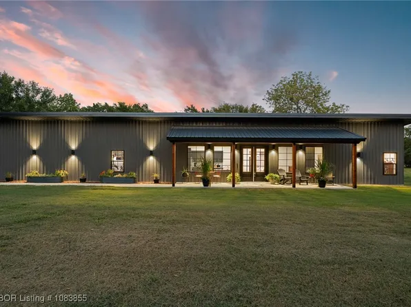 11010 Highway 217, Charleston, AR 72933