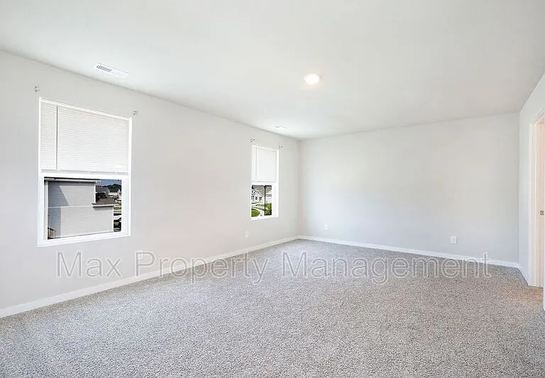 2302 SW 23rd St — Photo 19