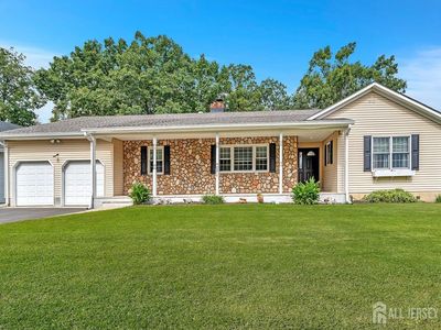 21 McFadden Dr, Monroe Township, NJ, 08831