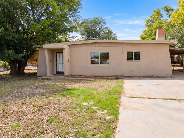 1817 Corte Eduardo St SW, Albuquerque, NM 87105