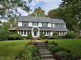 405 Fairway Rd, Ridgewood, NJ 07450