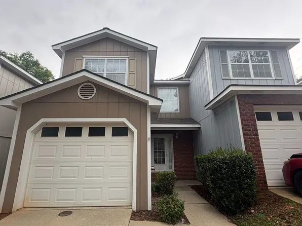111 Woodrun Dr, Enterprise, AL 36330