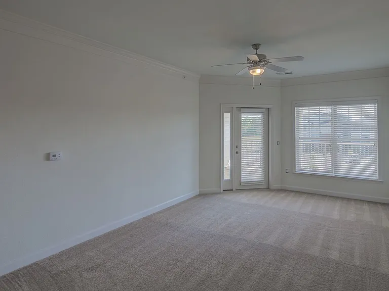 Nest on 17 Apartment Homes — Photo 21