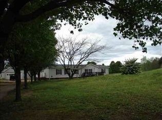 181 Hawkins Cir, Inman, SC 29349