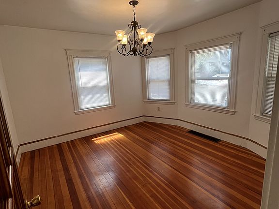 2nd image of 17 Berry St #11332086