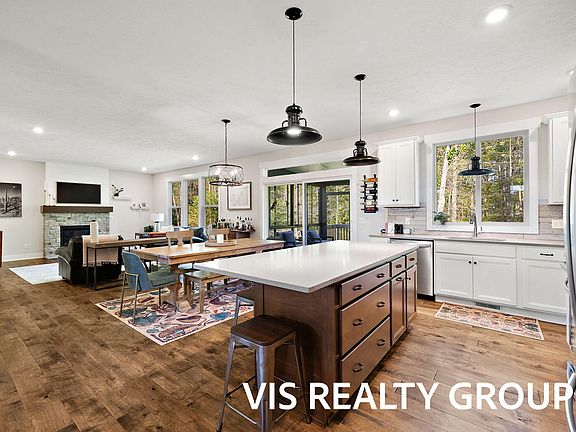 5th image of 6318 Eaglewood Dr