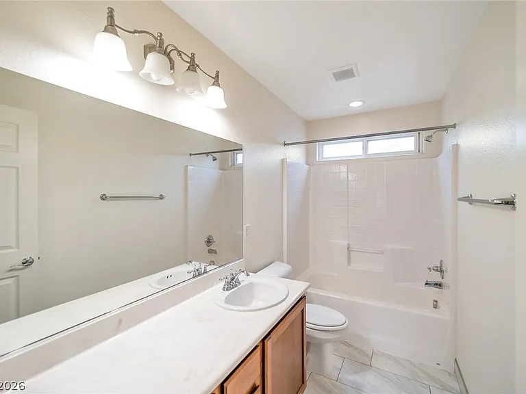 6213 Burrell Ct — Photo 10