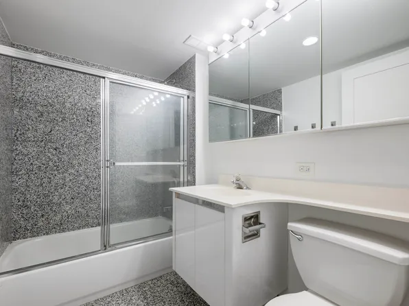 213 East 37th Street image 15 of 19