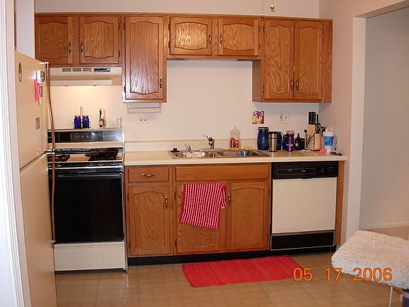 3rd image of 1252 Beechwood Court # Fl 1ST