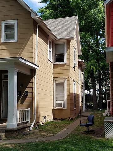 2nd image of 3508 Roberts St