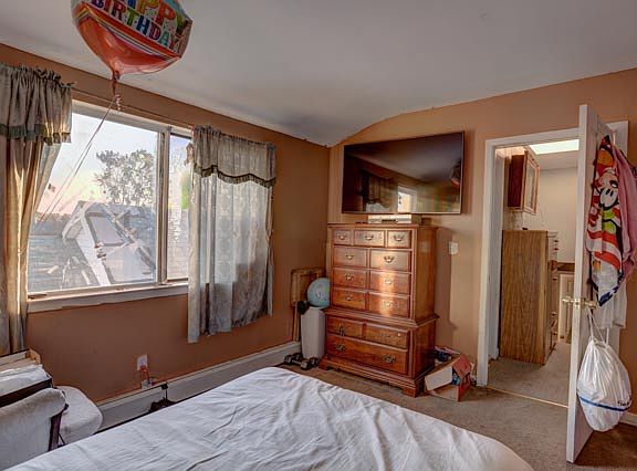 4th image of 17 Summerfield Pl