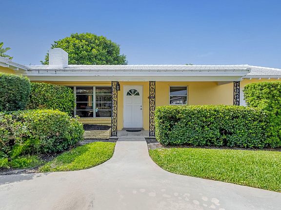 2nd image of 124 Sandal Ln