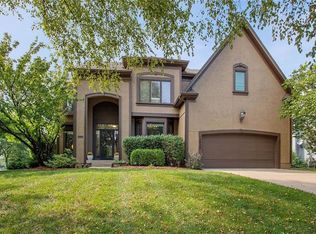 13920 Rosewood St, Overland Park, KS 66224