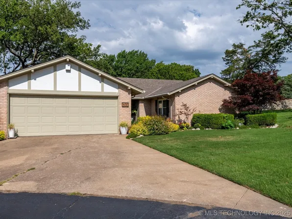 600 Chestnut Ct, Bartlesville, OK 74003